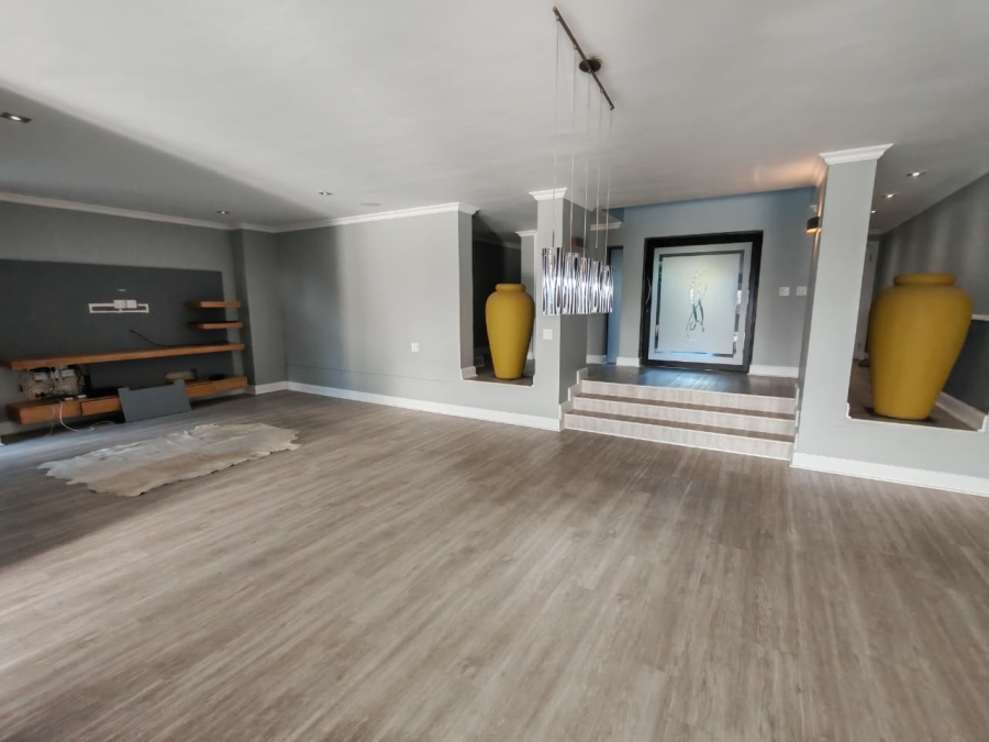 4 Bedroom Property for Sale in Oubaai Western Cape